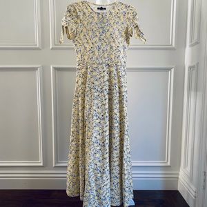 NEW WITH TAGS Chaps Floral Midi Dress